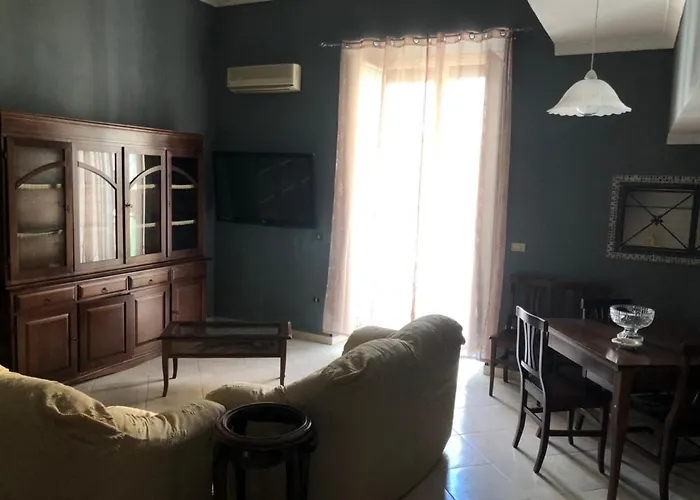 Апартаменты Iris Неаполь