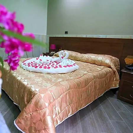 Iris Apartman *